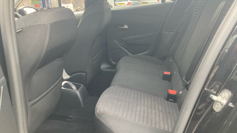 Peugeot 208 1.2 PureTech 100 Active Premium + 5dr Petrol Hatchback